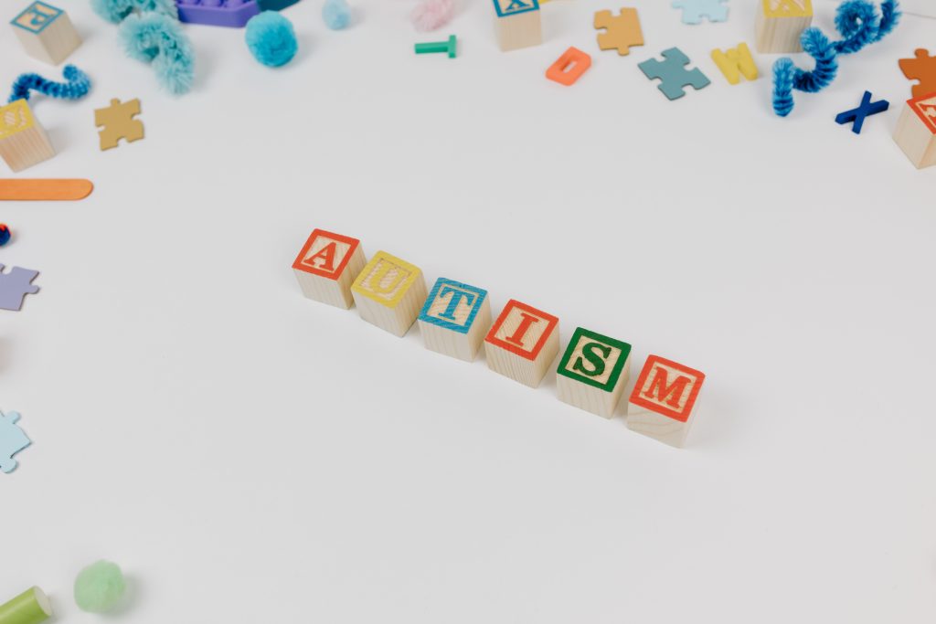 Do SEO guy have to write content?